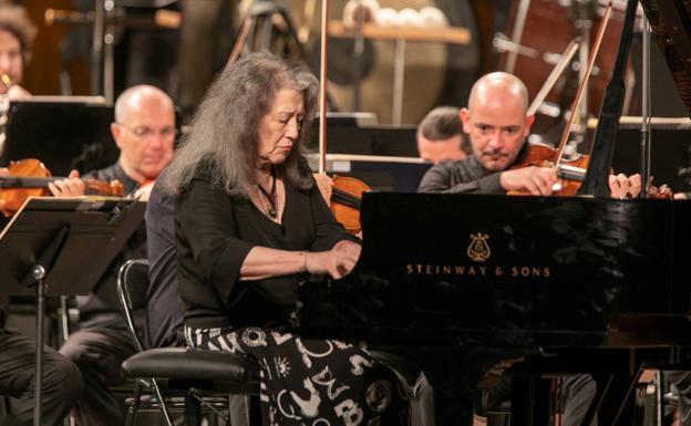 Una velada inolvidable rinde tributo a Argerich y Dutoit, dos grandes de la música