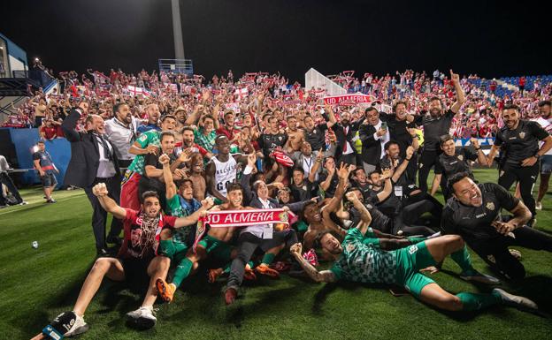 La UD Almería se pone en marcha con el bloque que logró el ascenso