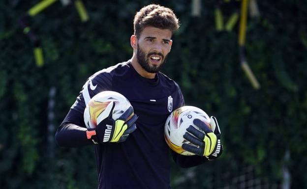 El Granada ultima el acuerdo de salida de Maximiano a la Lazio