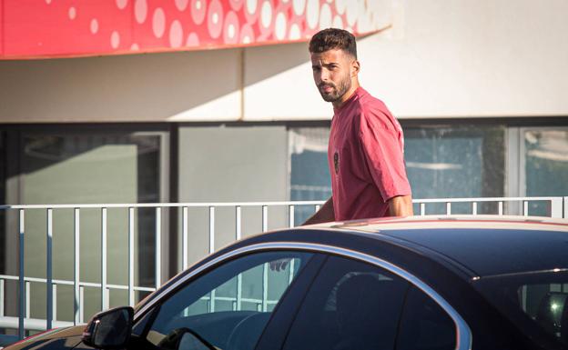 El Granada hace oficial la salida de Maximiano