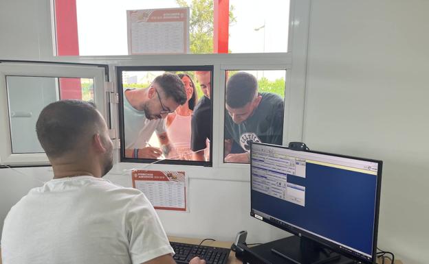 El Almería se asegura el lleno en el Power Horse Stadium en la 2022/23