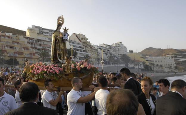 La 'Reina de los Mares' se venera este sábado en muchos pueblos de La Alpujarra