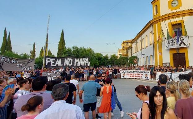 Peal de Becerro clama unido en busca de justicia por la muerte de Álvaro Soto