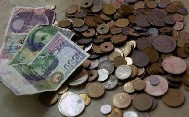 Aviso de Caixabank por las monedas de pesetas por las que te pueden dar mucho dinero