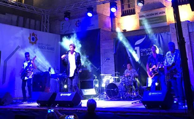 Danza Invisible llena con su música las 'Noches de Palacio'