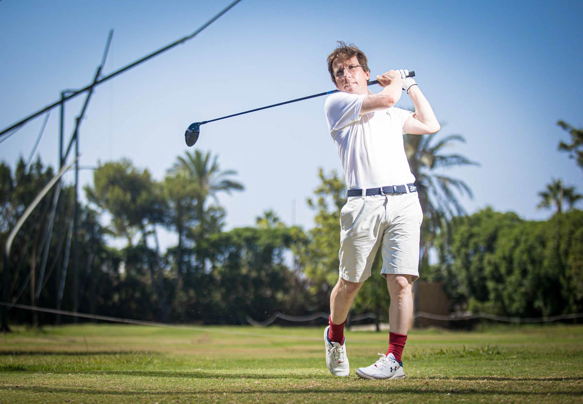 Almeida gana al golf en Motril