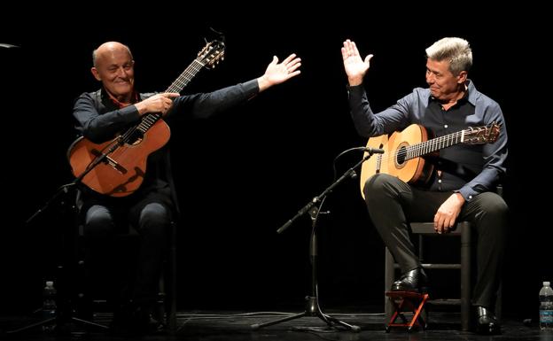 Dumond & Sierra, músicas del mundo a golpe de guitarra