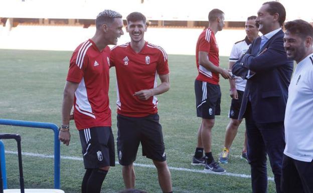 La fiabilidad defensiva brilla a falta de estrenos