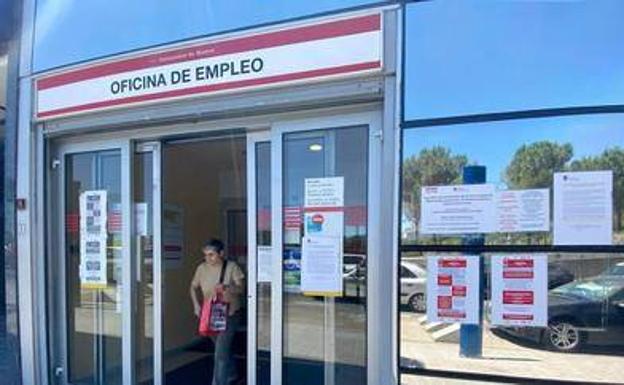 Jaén continúa perdiendo población en edad de trabajar y los parados suben a 54.000