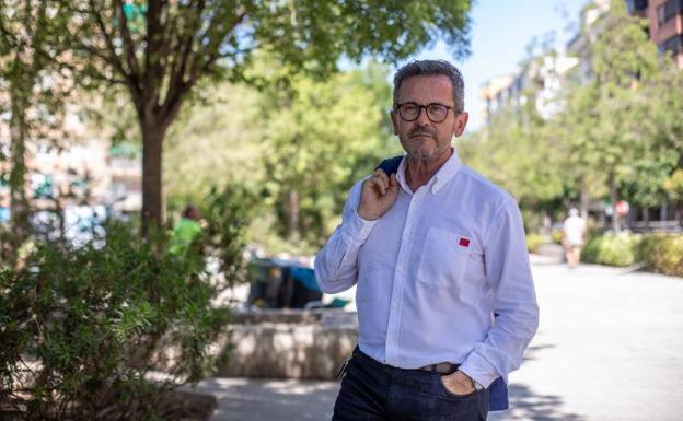 «Granada carece de políticos reivindicativos, hacen falta más»