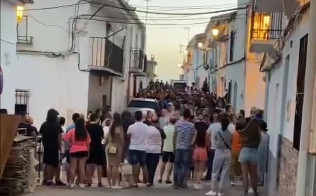 La Sociedad Gitana Española denuncia al alcalde de Peal de Becerro por tapiar dos casas