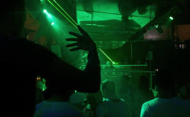 Andalucía finaliza su protocolo por los pinchazos a mujeres y advierte que «es una agresión y no un juego»