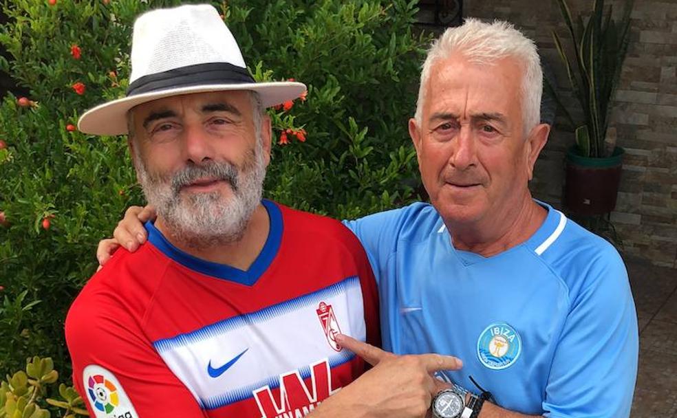 El Granada reencuentra a la familia Checa en Ibiza