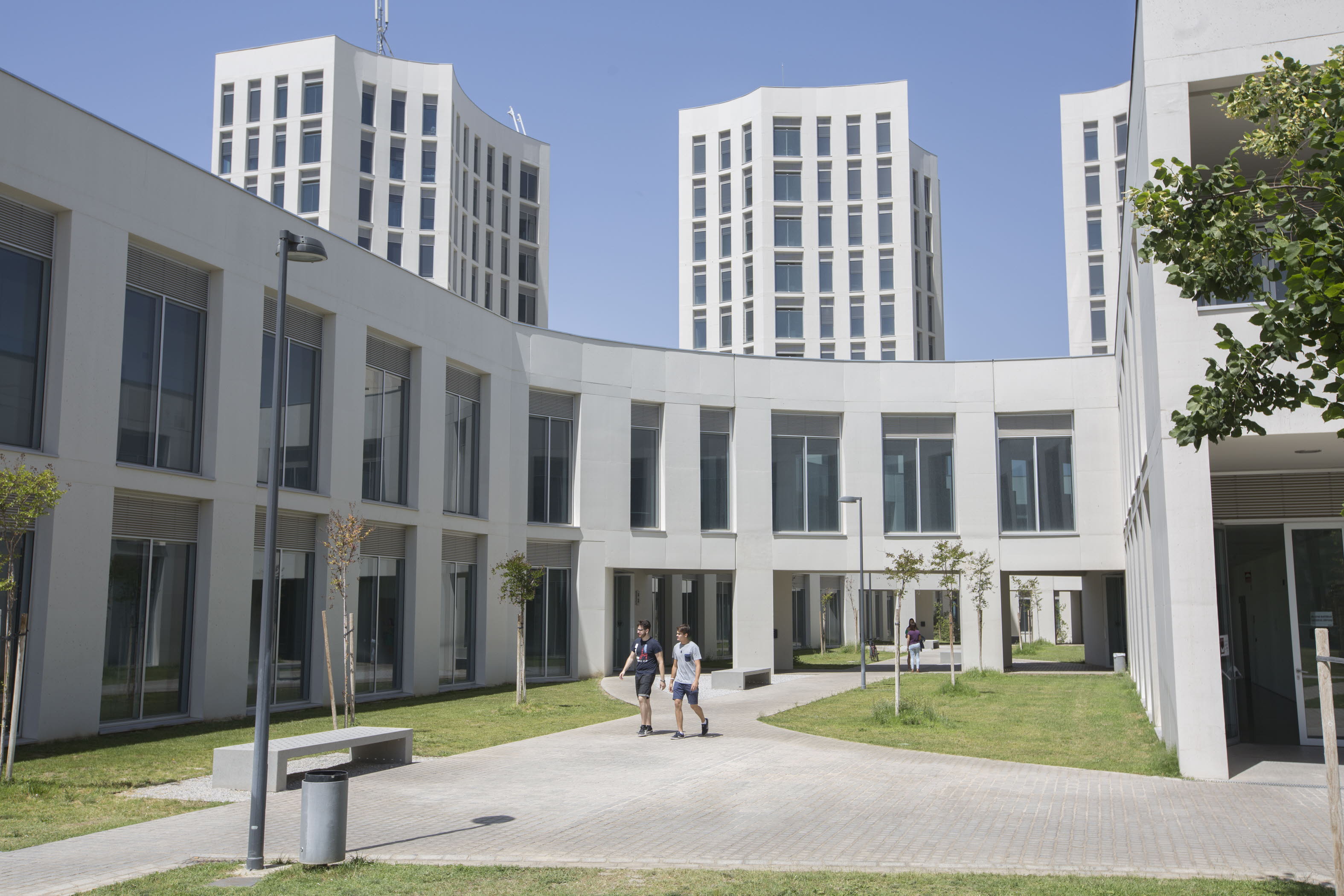 La Universidad de Granada, entre las cinco mejores de toda España