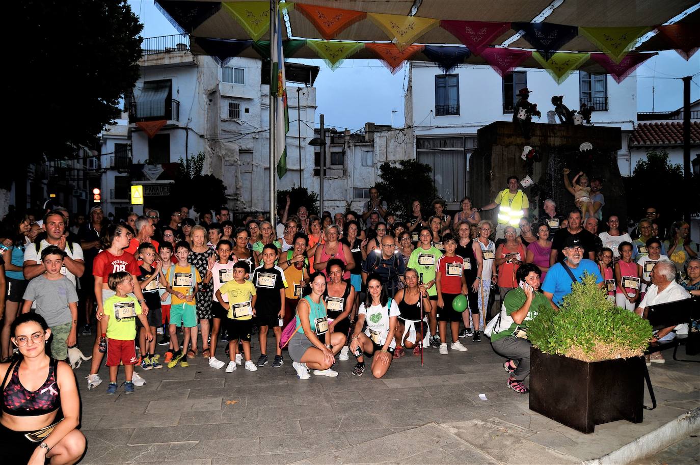Marcha bajo la luna y contra el cáncer en Lanjarón