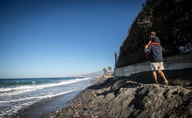 Motril pedirá a Costas que evalúe Playa Granada a final de verano