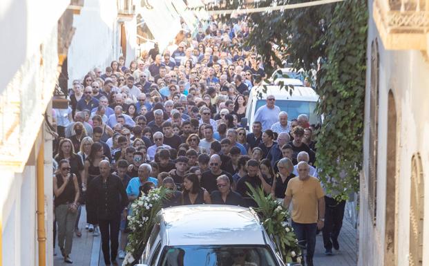 Velas para Juan este sábado en Íllora