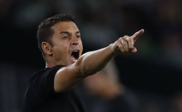 Francisco: «El Almería es un equipo con un nivel muy alto de jugadores»