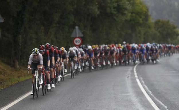 Carlos Rodríguez da la talla y marcha octavo en la general tras el debut montañoso