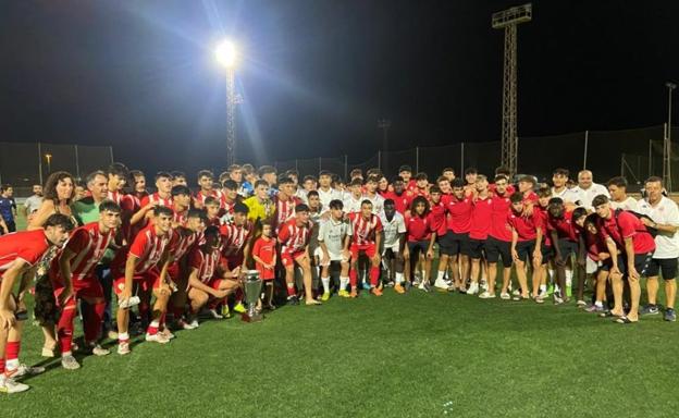 La UD Almería se anota el Trofeo Feria Juvenil Juan Oncala con calidad y pegada