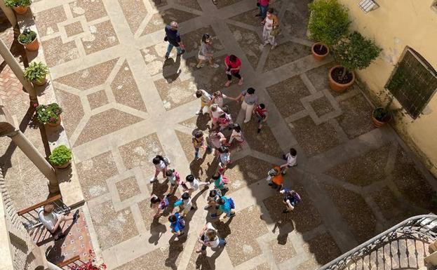 El Palacio Condestable Iranzo dejará de tener baldosines y su actual mobiliario