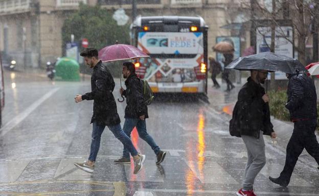 Poca lluvia el próximo invierno y grandes olas de calor en verano