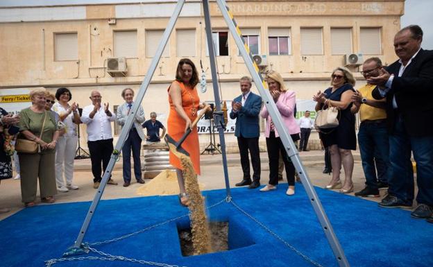 El puerto de Motril se abre a la ciudad con un nuevo paseo marítimo