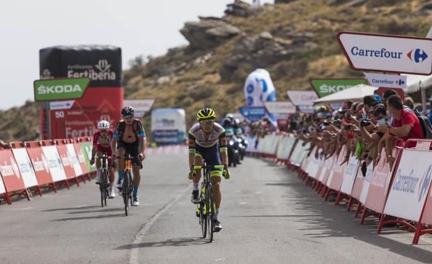 La Vuelta 22 despliega su potencial hoy en el destino 'Costa de Almería'
