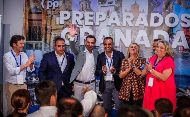 Moreno marca como «fundamental» para el PP gobernar en la capital y la Diputación