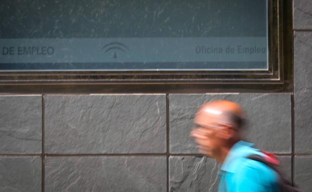 Se destruyen más de 1.300 puestos de trabajo en agosto en Jaén, que vuelve a tener casi 50.000 parados