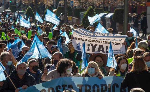 La Costa prepara una nueva gran manifestación en octubre para exigir las canalizaciones de Rules