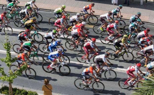 Así se regulará el paso de la Vuelta por Granada este domingo