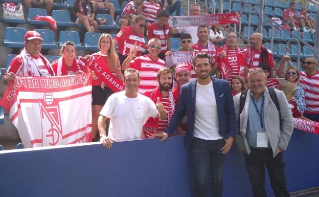 Gris ruptura de las fronteras