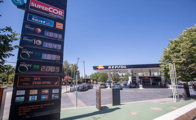 El aviso del Gobierno sobre el descuento actualizado en el precio de la gasolina