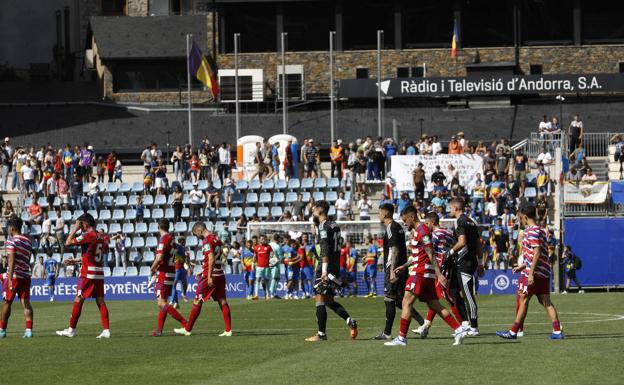 El Granada cae al segundo puesto en el debut de Perea con apenas un entrenamiento