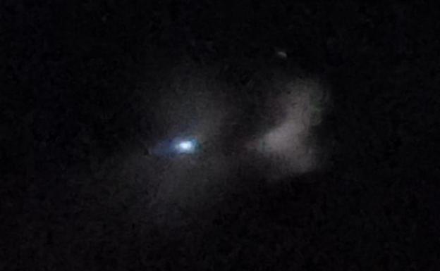 El extraño objeto que sobrevoló Andalucía la pasada madrugada: un experto explica las claves