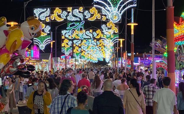 San Lucas pasa de la 'no feria' de 2021 a récord de casetas de la última década