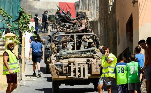 El rodaje de 'Line of Fire' traslada la guerra al pintoresco barrio de Pescadería