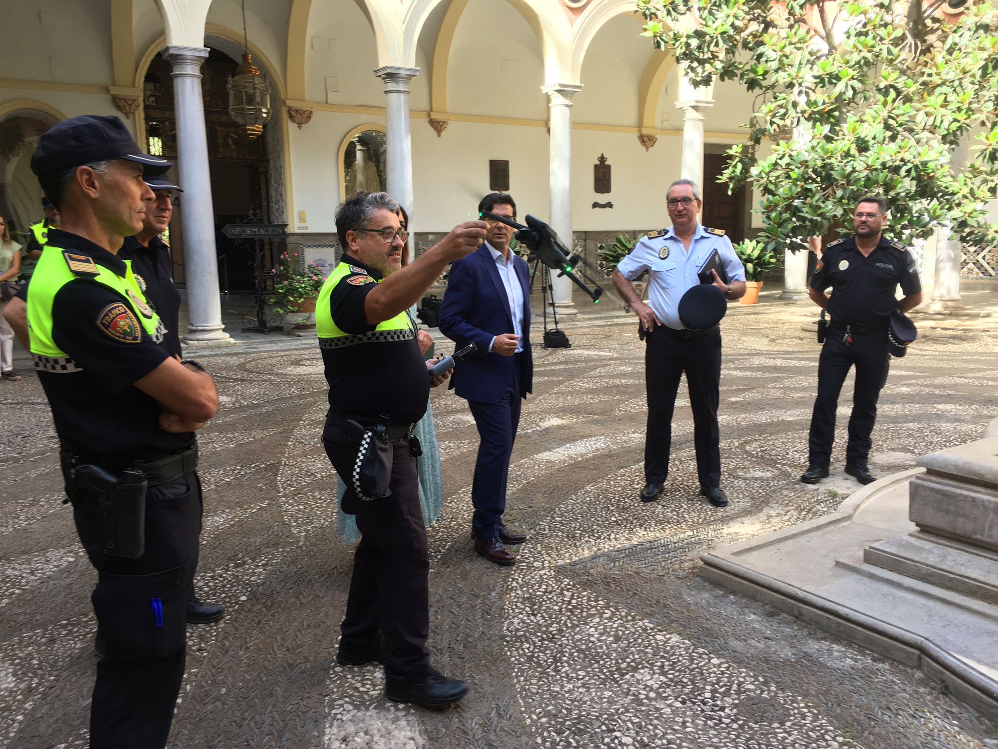 Granada estrena un dron para controlar el tráfico