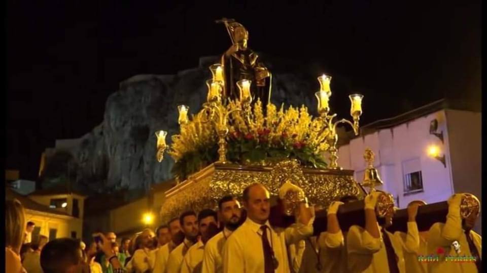 La procesión de San Rogelio en Íllora saldrá sin música y pedirá por Juan