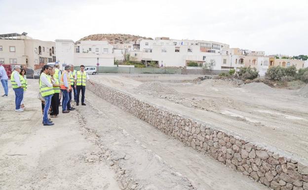 La ampliación del Puente entre Huércal de Almería y Viator se culminará en verano