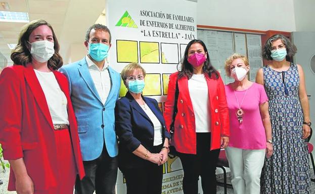 Alianza entre el Ayuntamiento y la Asociación de Familiares de Enfermos de Alzheimer