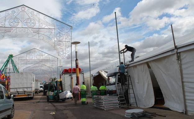 Los caseteros recurren a Córdoba, Sevilla o Badajoz ante la falta de hosteleros y camareros