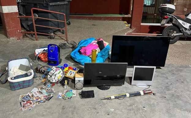 La Policía Local arresta a dos asaltantes de una vivienda en los cortijos de La Cañada