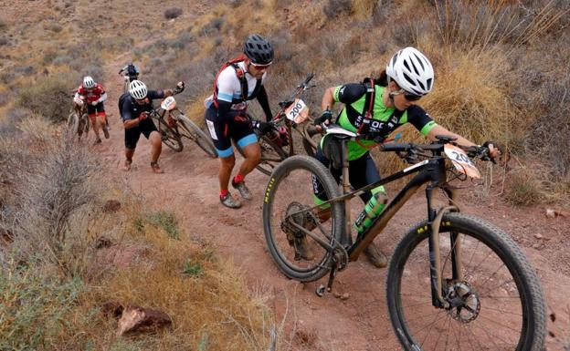 La Skoda Titan Desert recupera el Alto de Velefique en su tercera edición