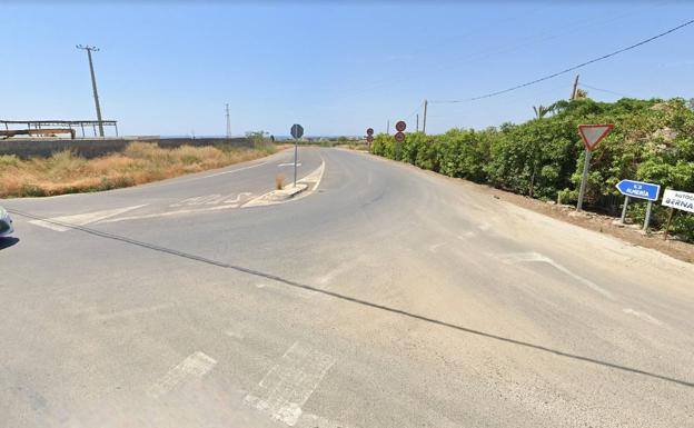 Protesta con cortes de tráfico en los accesos a la Autovía del Aeropuerto