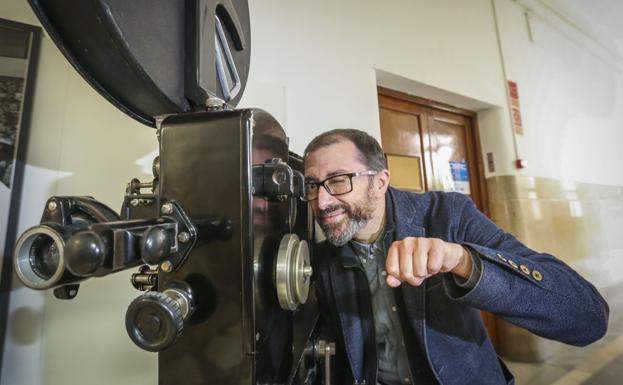 La Academia de Bellas Artes de Granada concede sus medallas