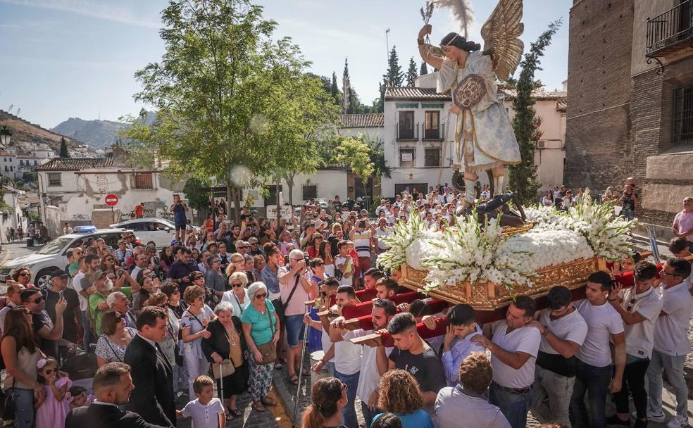 Todo lo que tienes que saber de las fiestas de San Miguel en el Albaicín