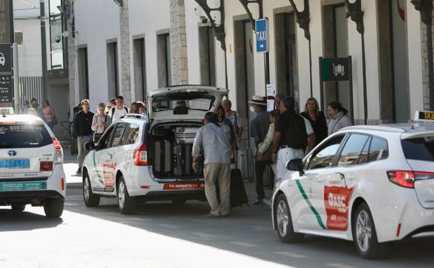 Así operarán los VTC en Granada tras el decreto-ley de la Junta