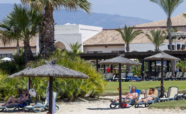 El único hotel de Playa Granada se amplía hasta las 396 habitaciones con un nuevo edificio